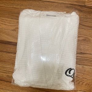 Queen Plush Bathrobe